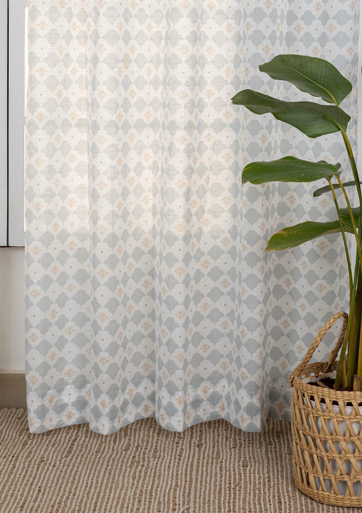 patterned curtain
