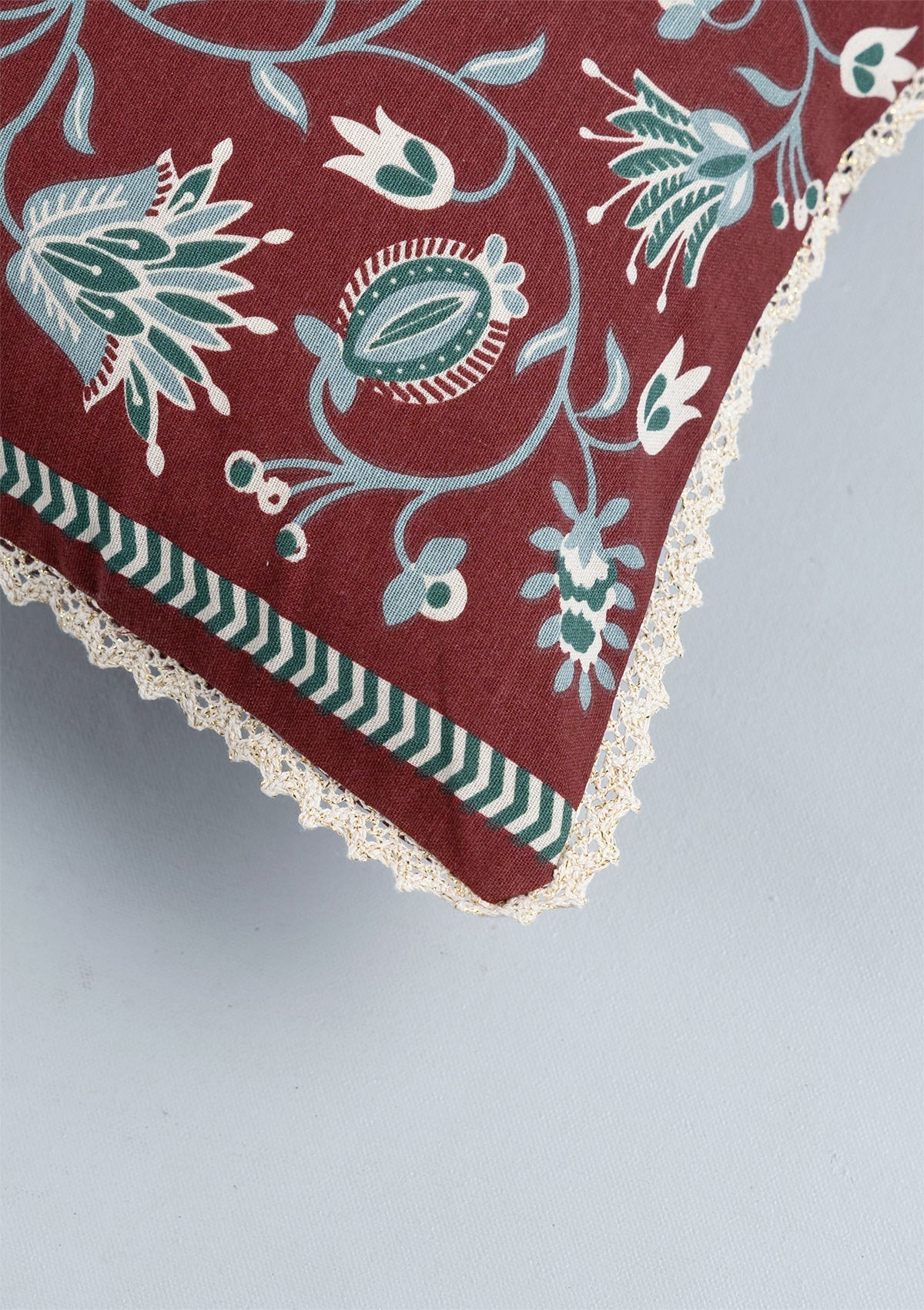 Garnet 100% Cotton Printed Red and Green Cushion Cover - 16"