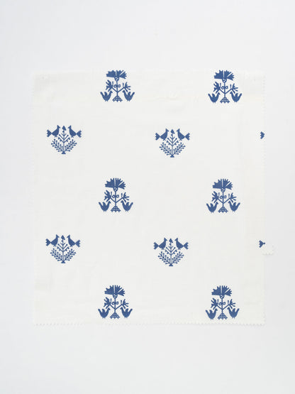 Sunbird 100% cotton floral sheer fabric for living room - Light filtering - Indigo