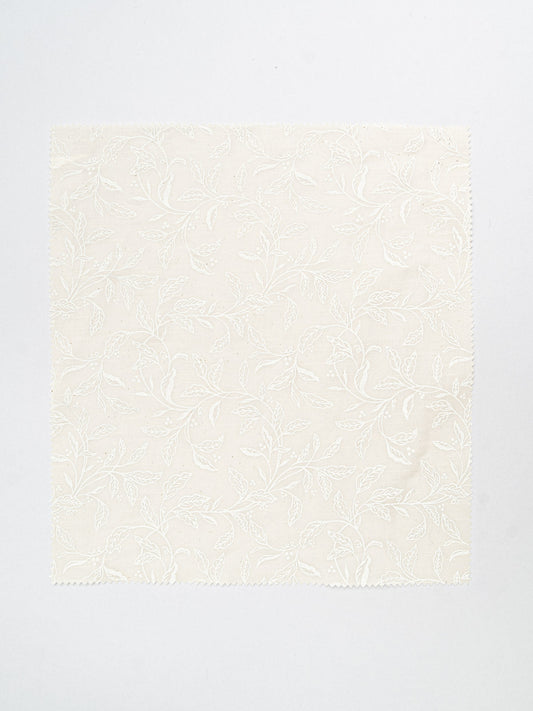 Trailing berries sheer printed sheer Fabric - Off-White