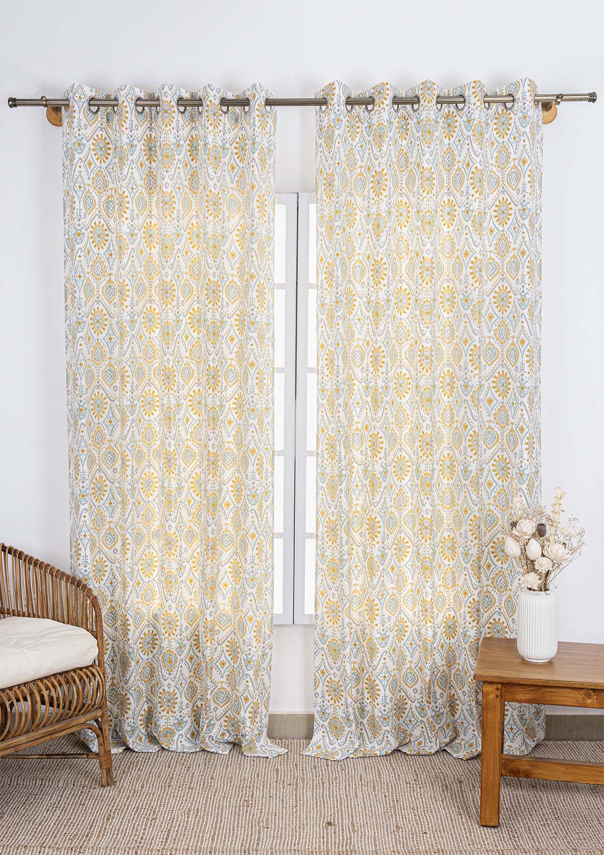 Laya 100% Cotton Printed Curtain for living room & bedroom - Light Reduction - Multicolor - Single Piece