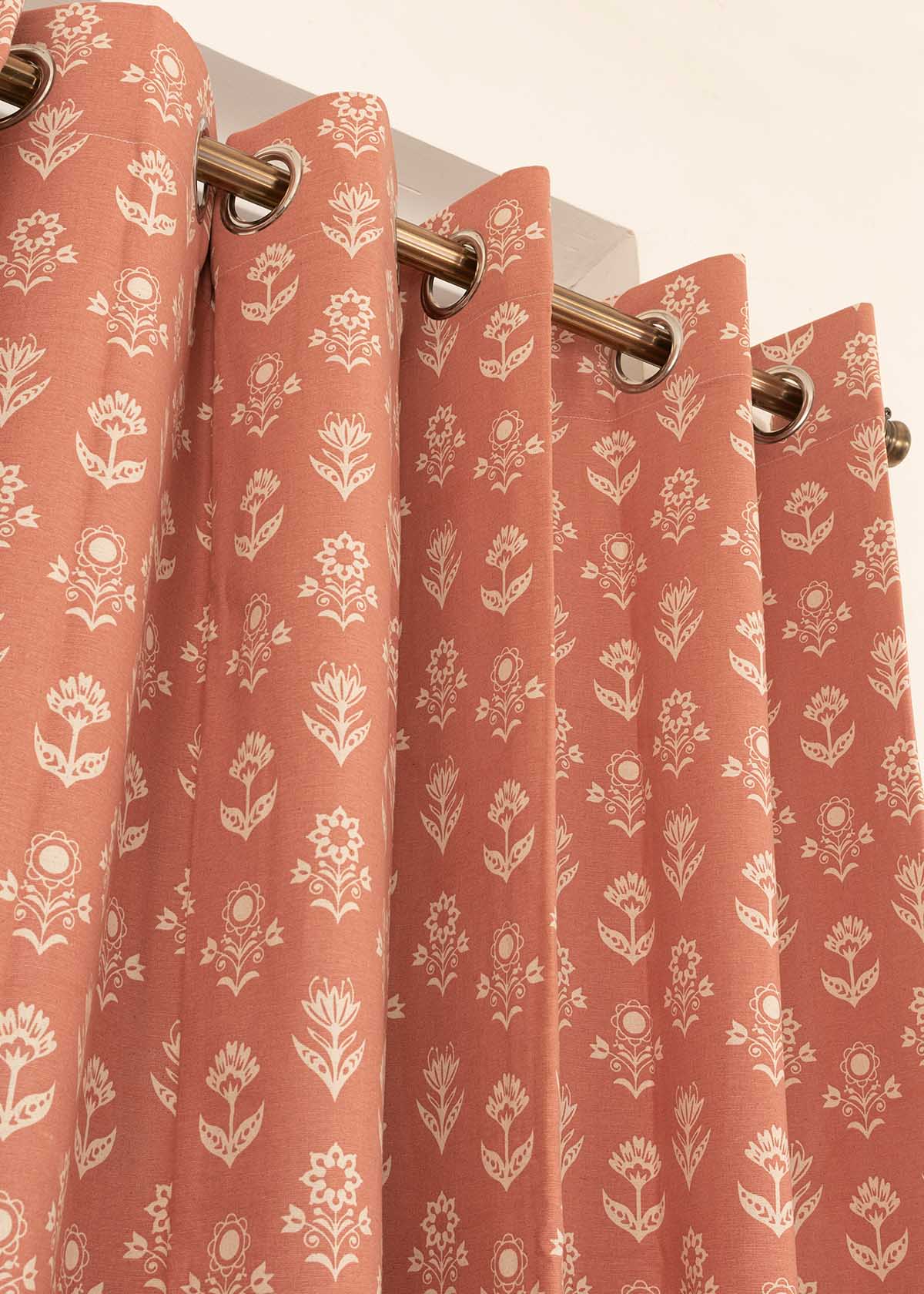 Dahlia 100% cotton floral curtain for living room - Room darkening - Rust - Single Piece