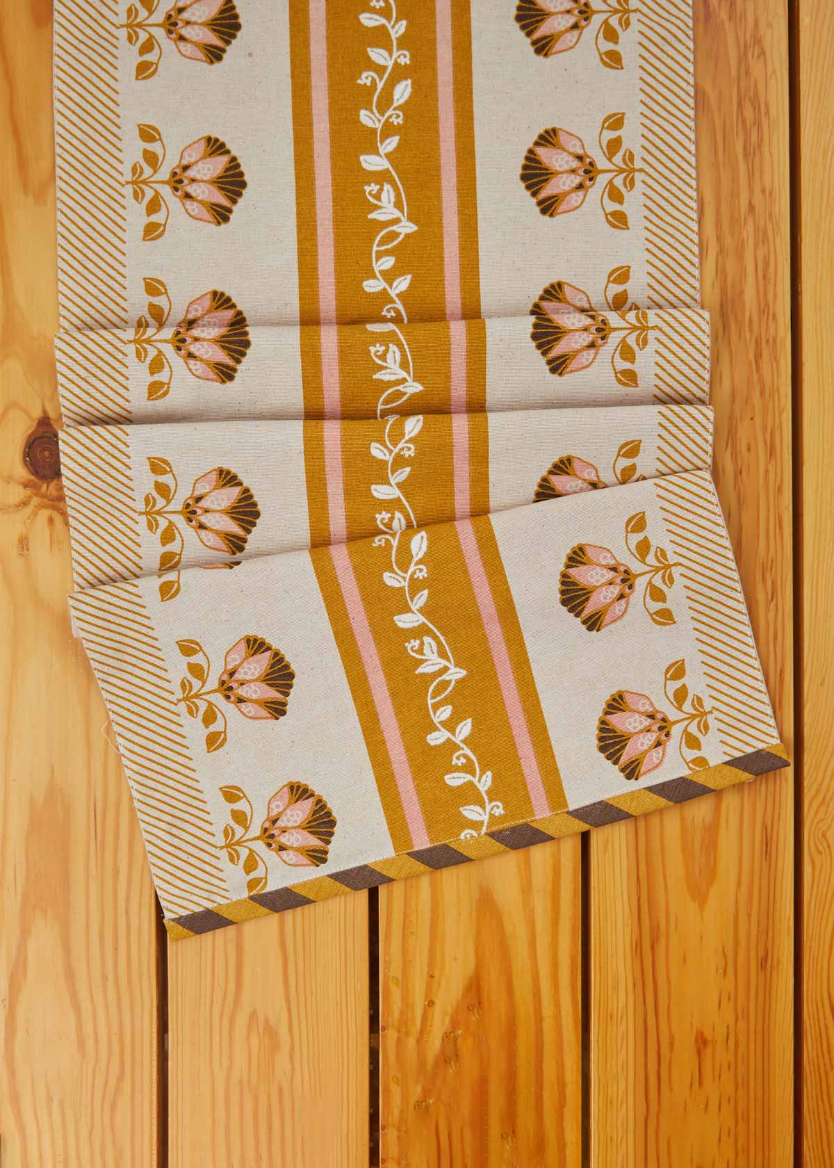 Desert 100% cotton elegant table runner for 4 seater or 6 seater dining  - Amber