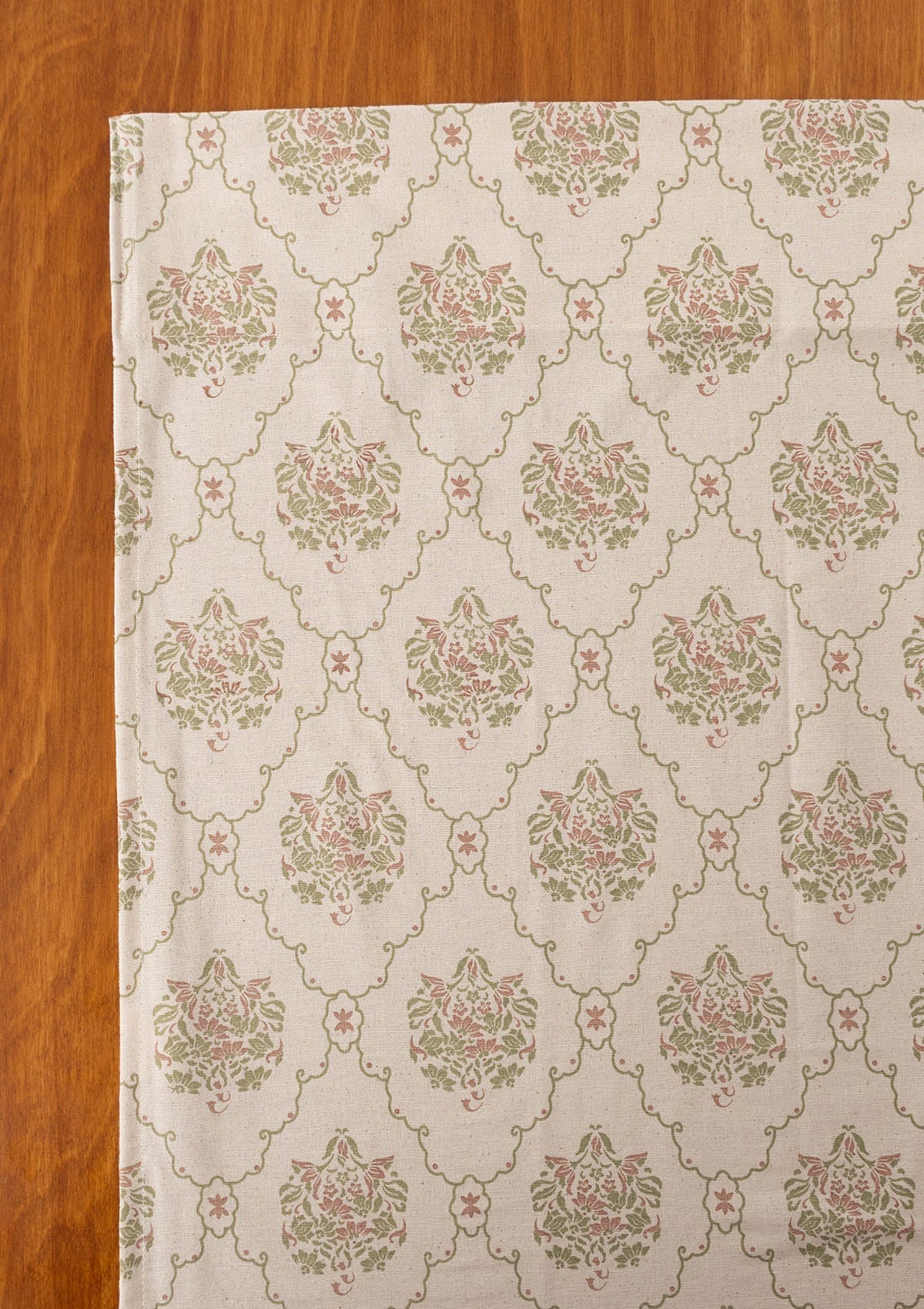 Fable modern floral-geometric 100% cotton  curtain for Living Room and Bedroom - Room darkening - Multicolor - Single Piece