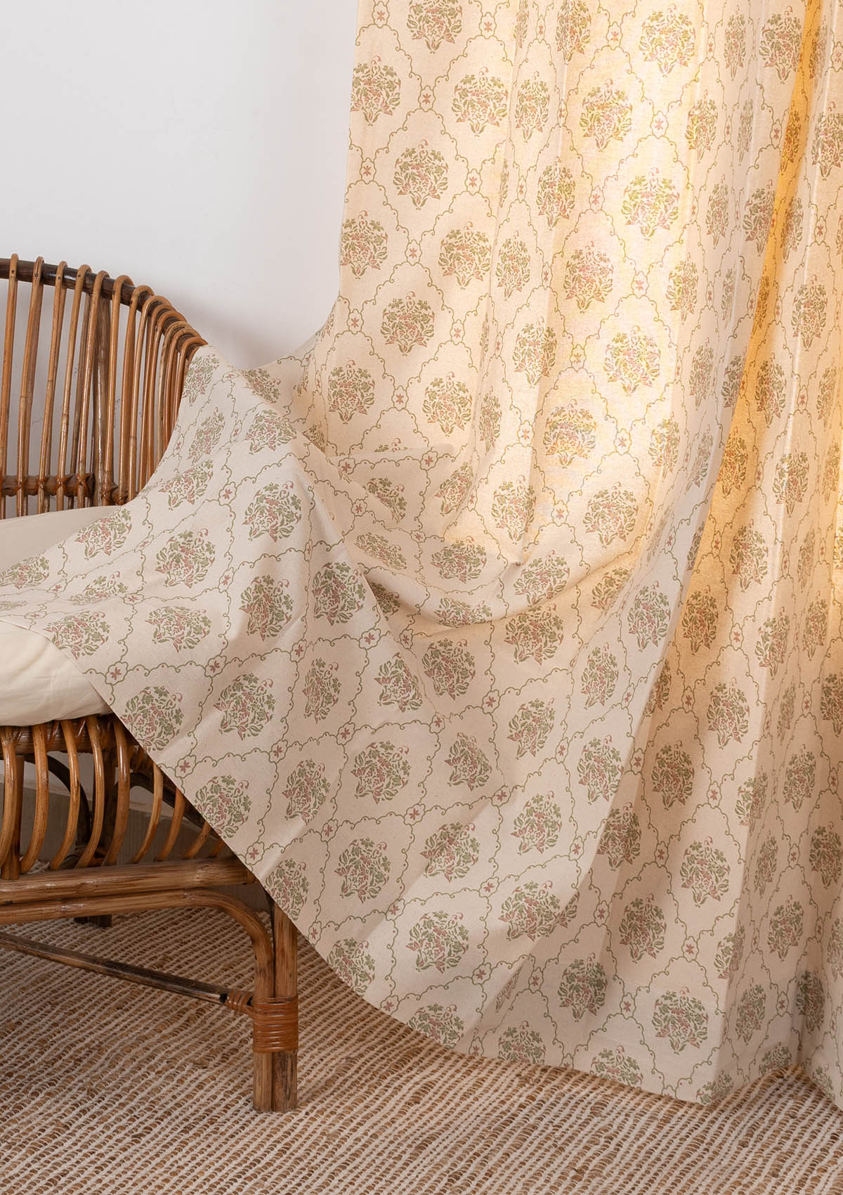 Fable modern floral-geometric 100% cotton  curtain for Living Room and Bedroom - Room darkening - Multicolor - Single Piece