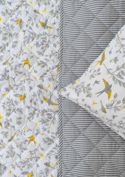 Fluttering Swallows Reversible Quilt - Multicolor