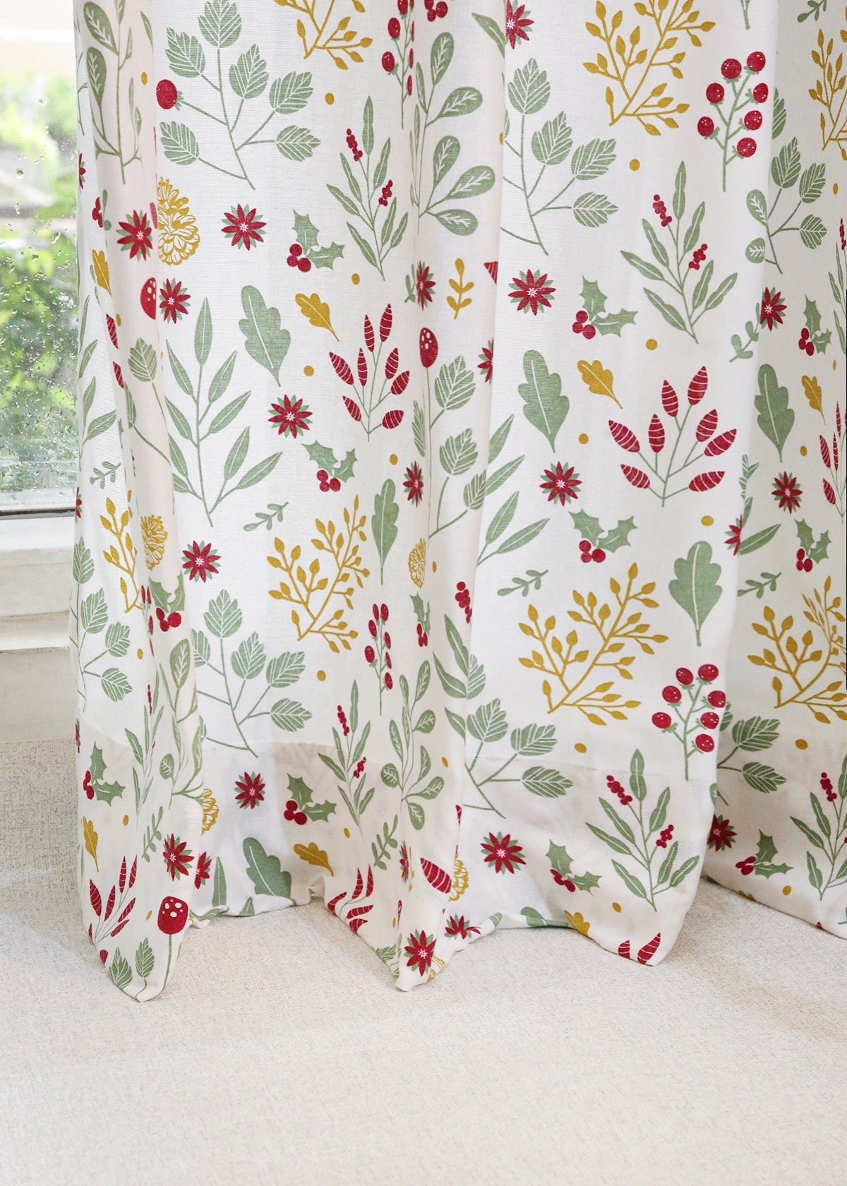 Foraged Berries 100% cotton floral curtain for living room - Light Reduction - Multicolor - Single Piece