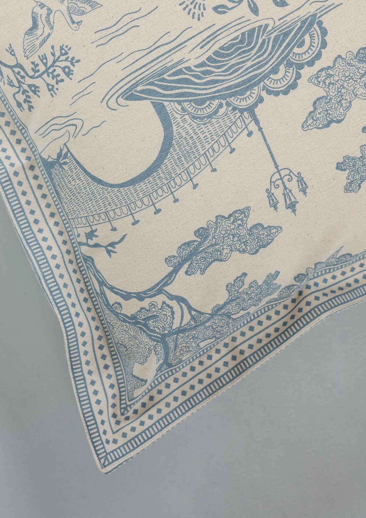 Fresca Blue Floral Printed 100% Cotton Cushion Cover For Sofa