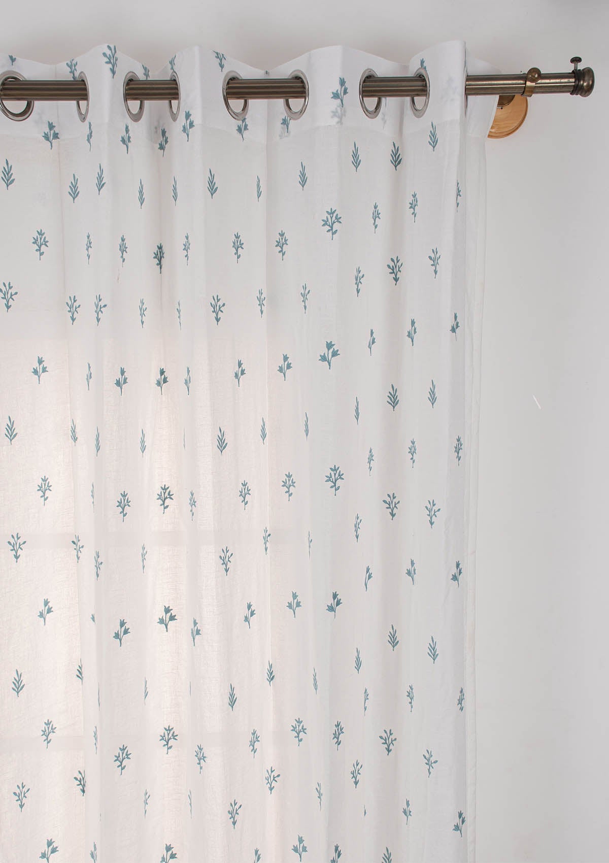 Petal floral Embroidered 100% cotton Sheer Curtain for living room - Light filtering - Nile blue - Single Piece