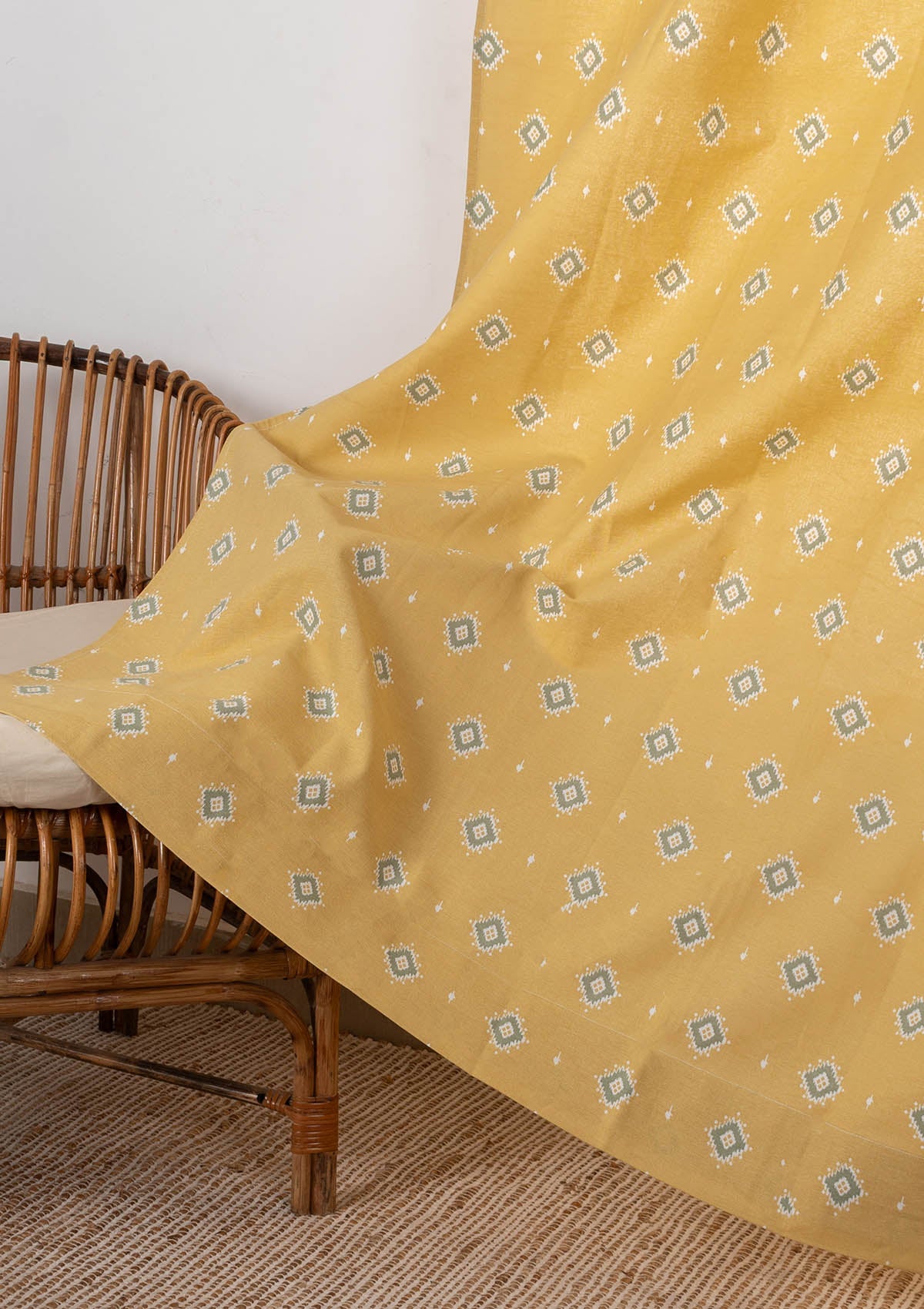 Sienna Contemporary Geometric 100% cotton curtain for Living Room and Bedroom- Room darkening - Yellow - Single Piece