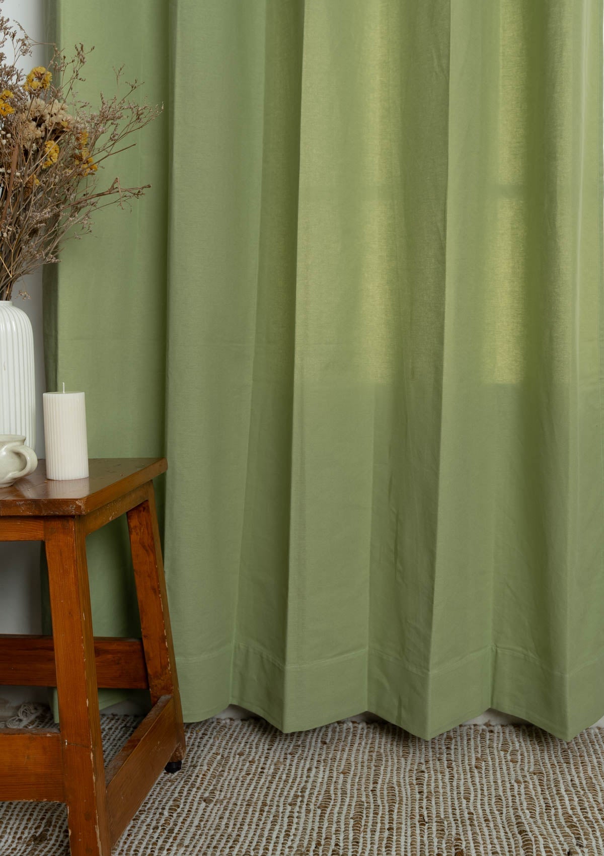 Solid Leaf Green 100% cotton plain curtain for living room and bed room - Room darkening - Leaf green - Single Piece