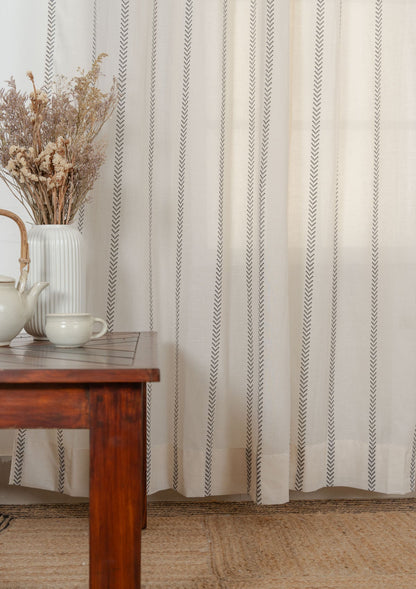 Spear 100% cotton geometric sheer curtain for living room - Light filtering - Black - Single - Single Piece