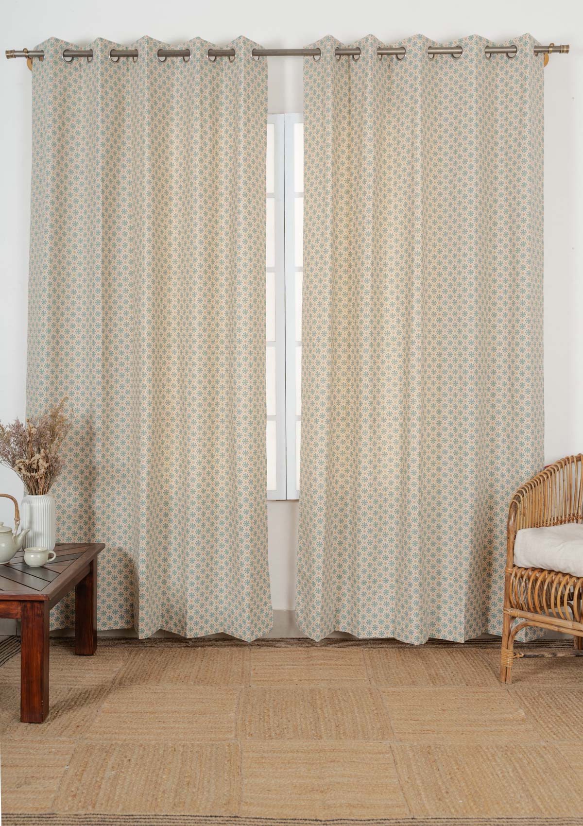 Yura 100% cotton geometric curtain for living room - Room darkening - Aqua blue - Single - Single Piece