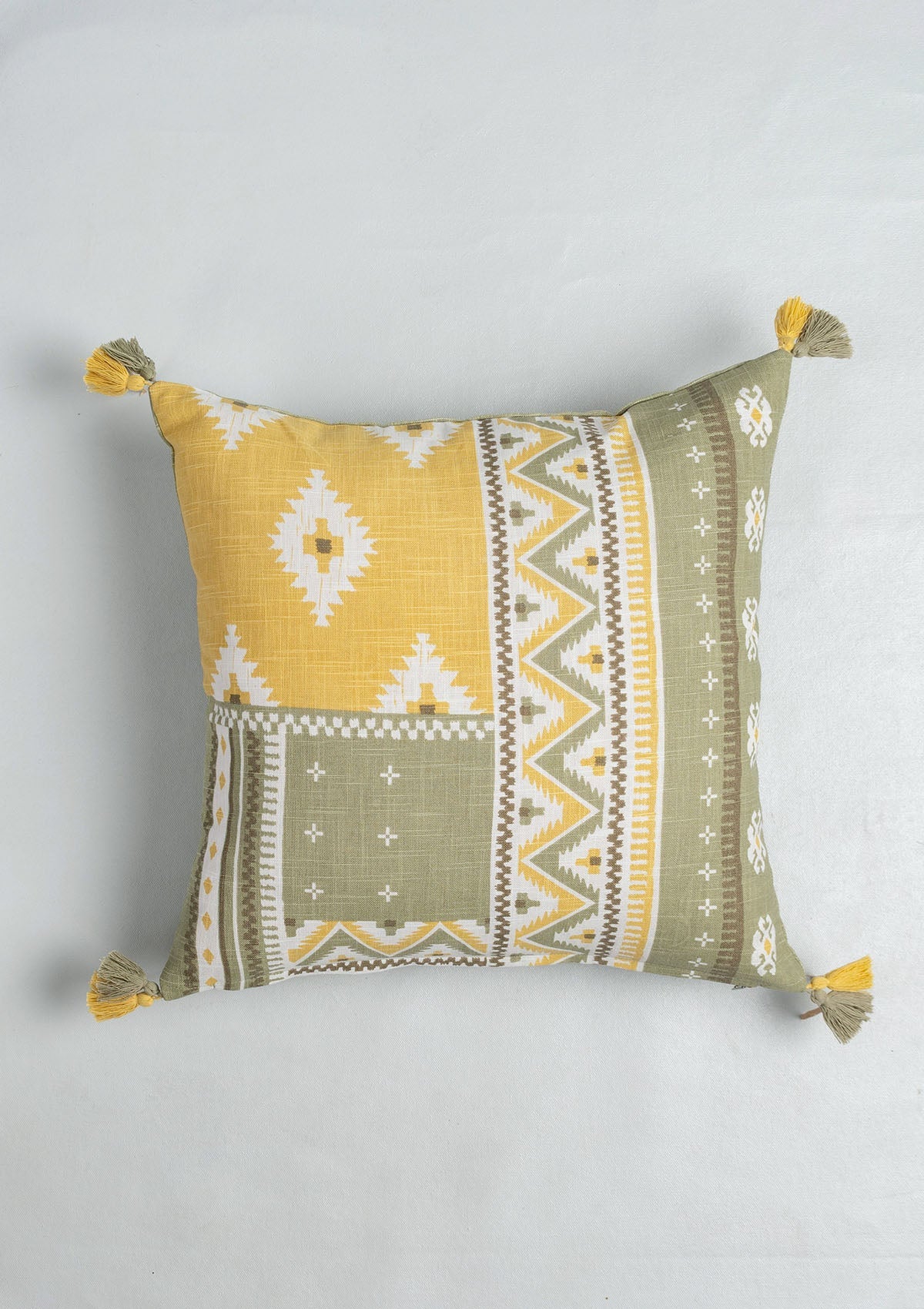 Zenith 100% cotton Printed Geometric cushion cover with Tassel for sofa - Yellow