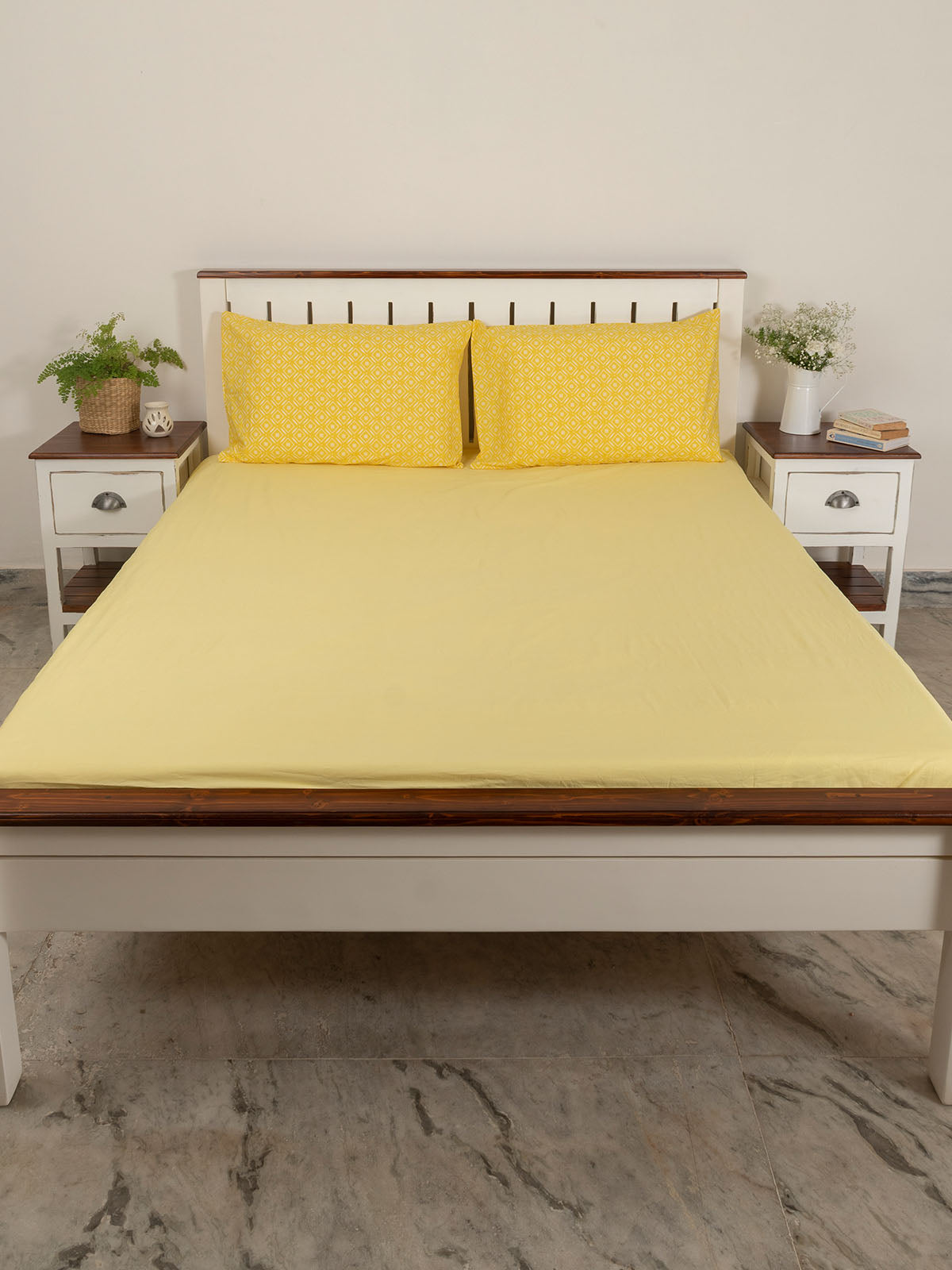 Solid Cotton Fitted Sheet - Buttercream