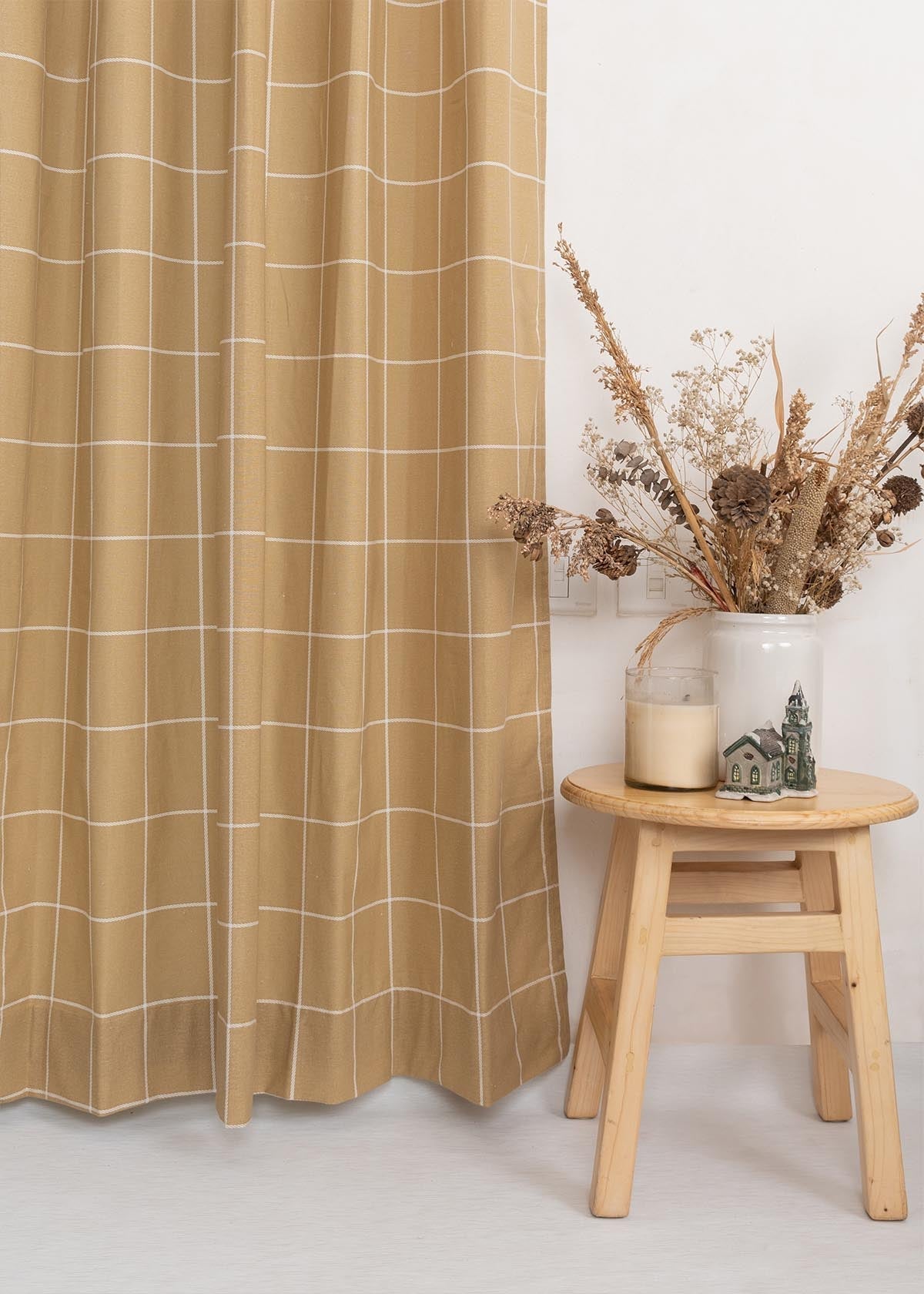 Cabin Checks printed cotton Fabric - Brown