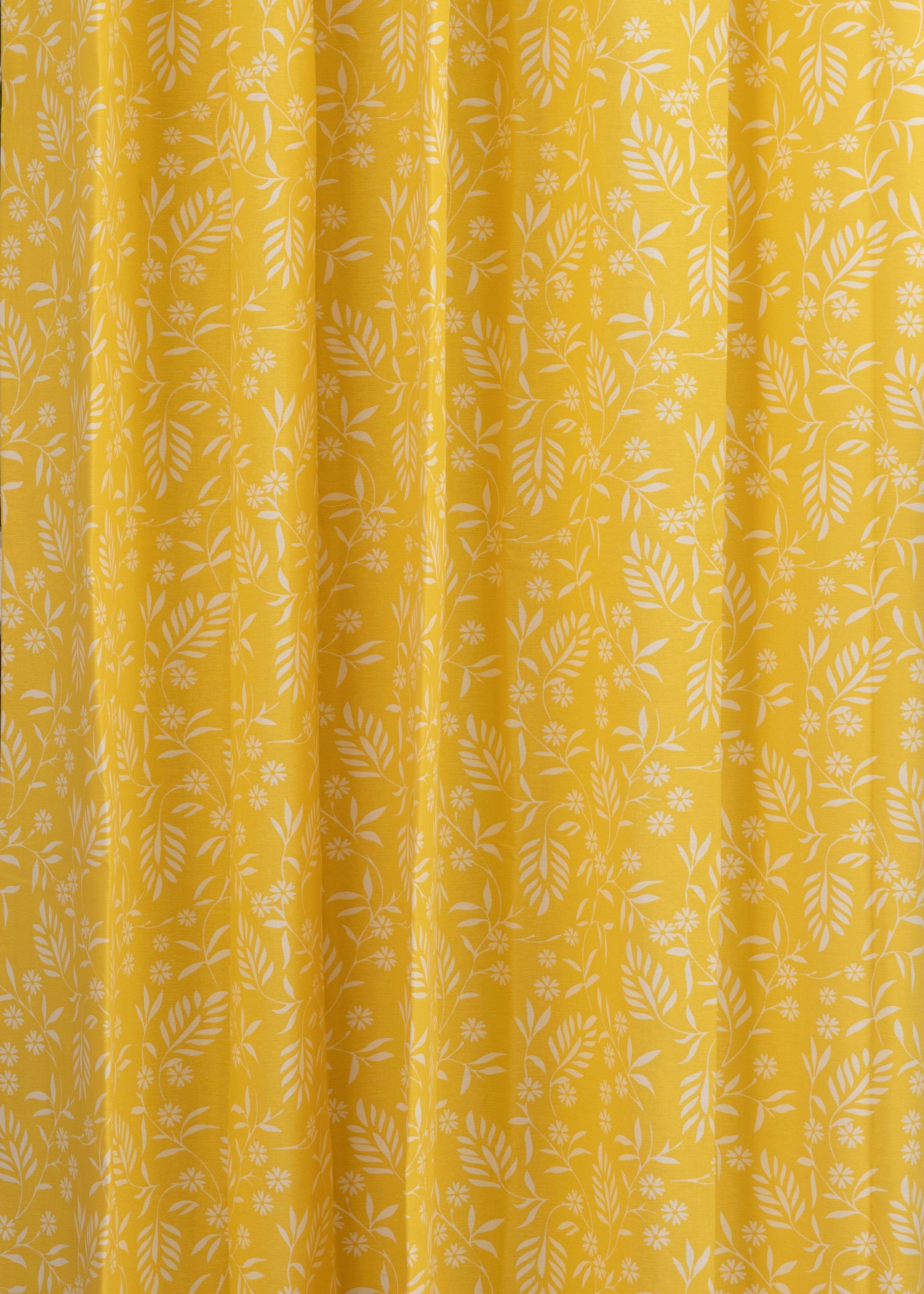 Yellow Daisy printed cotton Fabric - Yellow