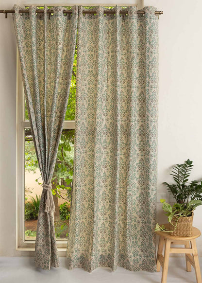 Spice Route 100% cotton geometric curtain for bed room - Room darkening - Multicolor - Single Piece